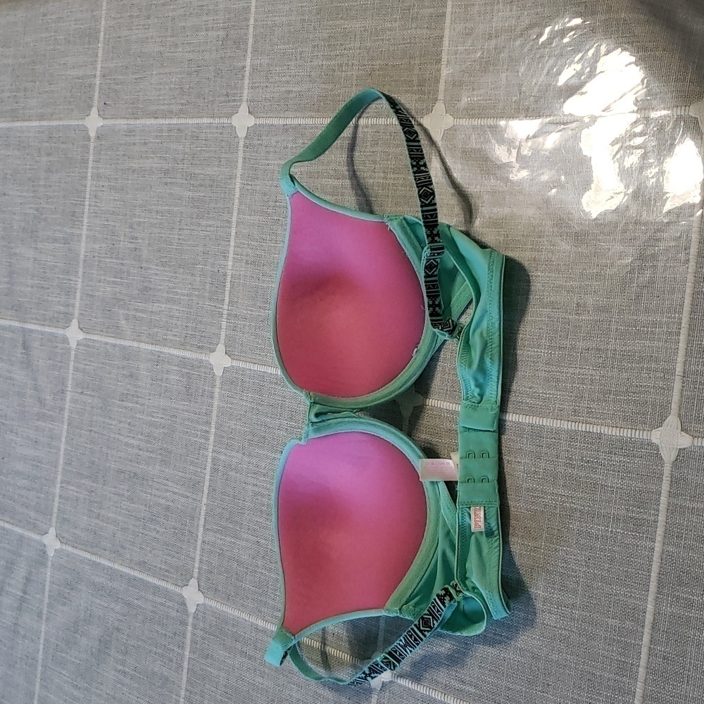 VICTORIA'S Secret Pink Bra, Size 34B - Picture 2 of 9